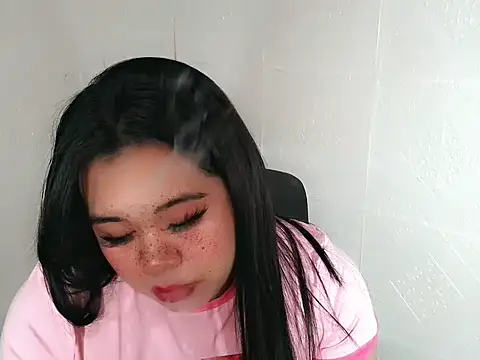 Im ur mother online show from November 2025 05:45:02 PM