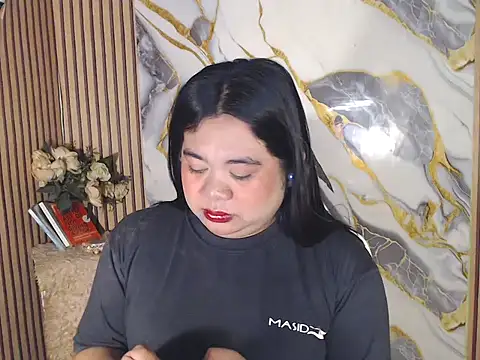 Im ur mother online show from April 2026 10:10:01 AM