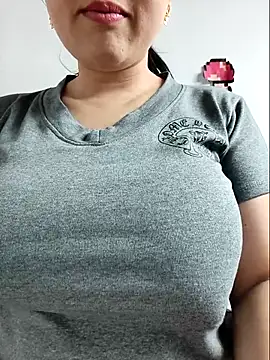 Shiny Babe online show from March 2026 05:51:02 AM