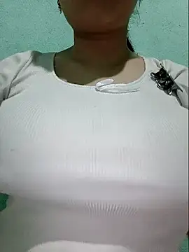 Shiny Babe online show from May 2026 04:05:02 AM