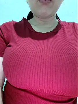 Shiny Babe online show from April 2026 03:02:01 AM