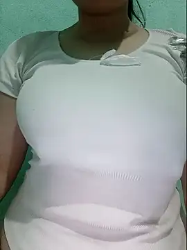 Shiny Babe online show from June 2026 05:23:02 AM