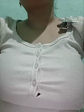 Shiny Babe online show from May 2026 08:12:01 AM