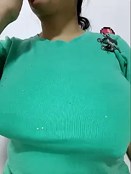 Shiny Babe online show from March 2026 03:15:01 PM