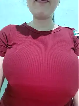 Shiny Babe online show from April 2026 12:29:02 PM