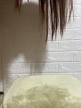 Shiny Babe online show from October 2025 02:29:02 PM