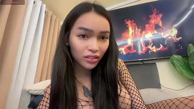 Snapshot of _agatha143_ chatting on June 2026 09:36:01 AM agatha143 online show from June 2026 09:36:01 AM