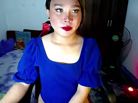 Urassiansweetcummer online show from April 2026 02:30:01 AM