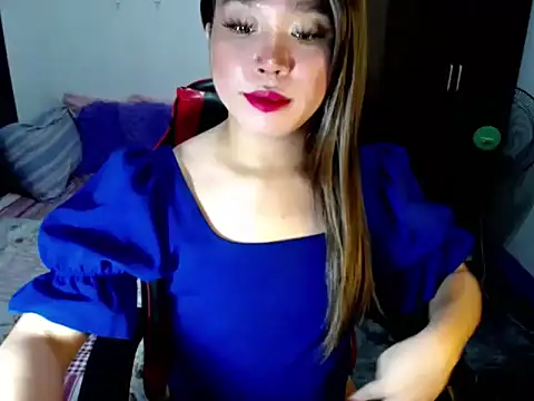 Urassiansweetcummer online show from October 2025 02:23:02 AM