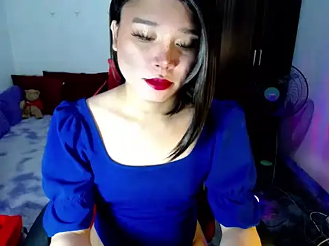Snapshot of Urassiansweetcummer chatting on July 2026 02:34:01 AM Urassiansweetcummer online show from July 2026 02:34:01 AM
