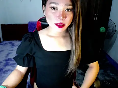 Snapshot of Urassiansweetcummer chatting on November 2025 01:53:01 AM Urassiansweetcummer online show from November 2025 01:53:01 AM