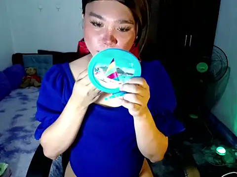 Urassiansweetcummer online show from April 2026 02:29:02 AM