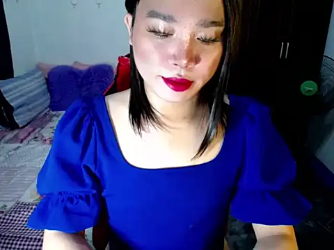Urassiansweetcummer online show from September 2025 02:17:02 AM