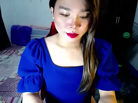 Urassiansweetcummer online show from October 2025 02:15:02 AM