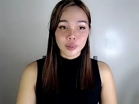 yolly fox online show from December 2025 04:19:02 PM