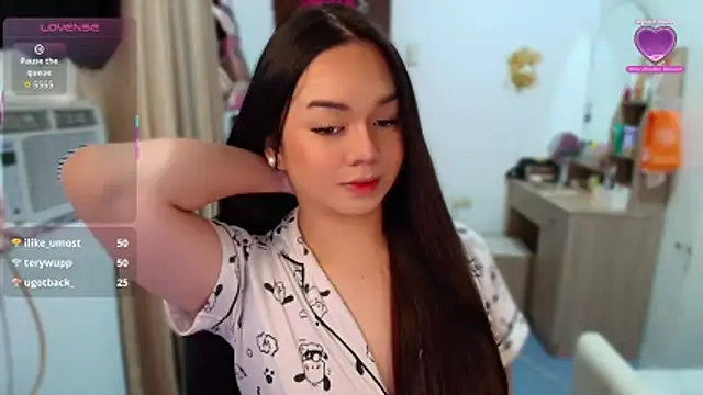 sofiahot365 online show from December 2025 07:44:01 AM