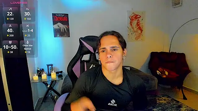 Maximiliano scoott   online show from December 2025 08:33:01 PM