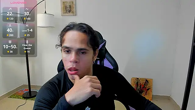 Snapshot of Maximiliano_scoott__ chatting on October 2025 09:14:02 PM Maximiliano scoott online show from October 2025 09:14:02 PM