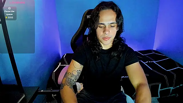 Snapshot of Maximiliano_scoott__ chatting on September 2025 03:41:02 AM Maximiliano scoott online show from September 2025 03:41:02 AM