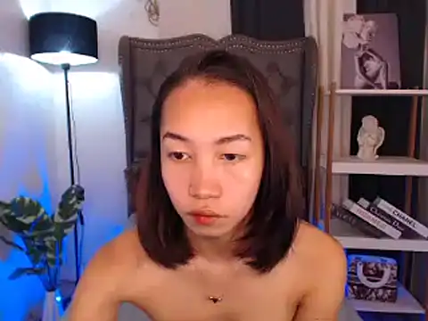 Sweet kittyxx online show from October 2025 04:13:02 AM
