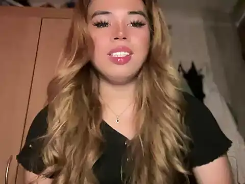 goddessofalltime online show from April 2026 01:28:01 AM