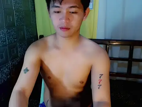 Snapshot of Albertx_Destroyer69 chatting on February 2026 06:50:01 PM Albertx Destroyer69 online show from February 2026 06:50:01 PM