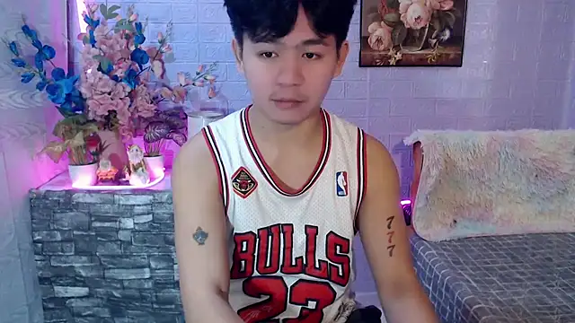 Snapshot of Albertx_Destroyer69 chatting on June 2026 03:14:02 AM Albertx Destroyer69 online show from June 2026 03:14:02 AM