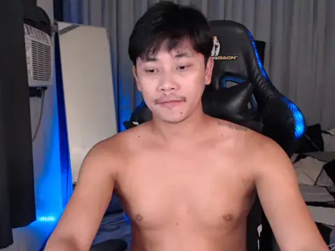 alexsuckable01 online show from May 2026 05:33:01 PM