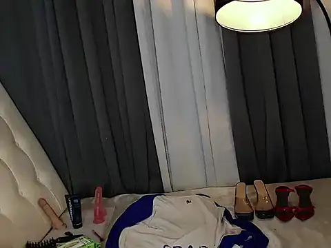 Foxxy Barbie online show from June 2026 06:20:01 AM