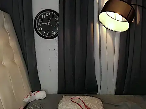 Foxxy Barbie online show from April 2026 05:35:01 AM