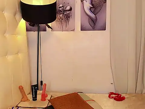 Foxxy Barbie online show from February 2026 06:01:02 AM