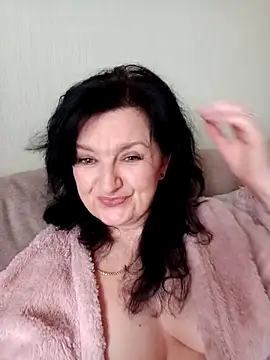 MilaSky4701 online show from April 2026 02:02:02 PM
