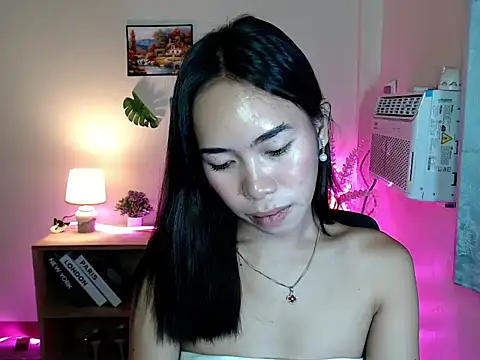 Shindoll online show from October 2025 10:04:01 AM