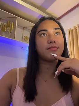 magnificent kitana online show from April 2026 06:00:02 PM