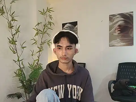 twink pinoy online show from June 2026 09:03:02 AM