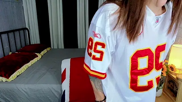 TRANSGODDESSA online show from October 2025 11:53:02 AM