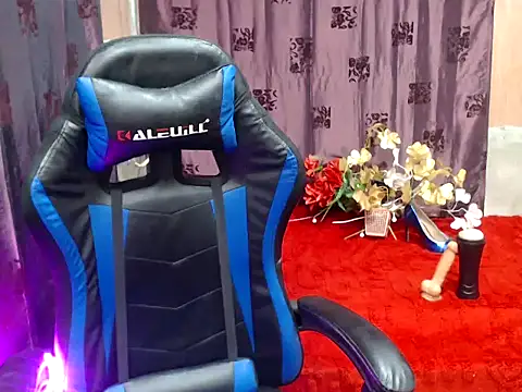 Snapshot of lucyheart777 chatting on October 2025 02:21:02 AM lucyheart777 online show from October 2025 02:21:02 AM