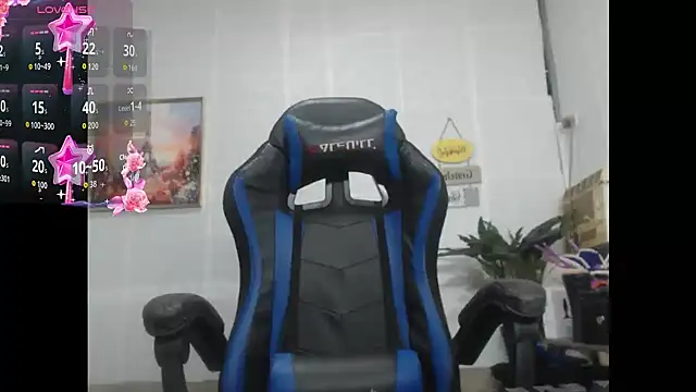 lucyheart777 online show from April 2026 04:09:01 AM