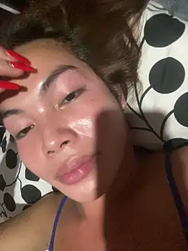 lucyheart777 online show from December 2025 04:01:01 PM