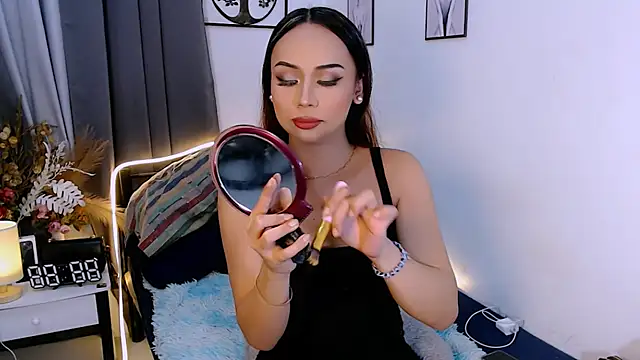 Zialustts online show from October 2025 03:45:02 PM