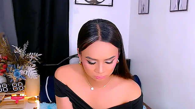 Zialustts online show from March 2026 02:44:02 PM