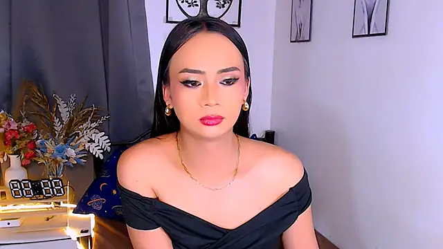 Snapshot of Zialustts chatting on February 2026 04:25:01 AM Zialustts online show from February 2026 04:25:01 AM