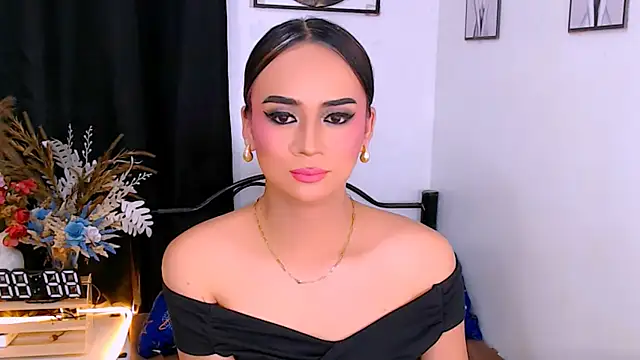 Snapshot of Zialustts chatting on March 2026 03:19:02 PM Zialustts online show from March 2026 03:19:02 PM