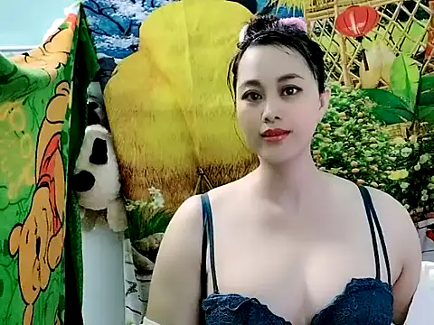 emgaixinhngoan online show from December 2025 09:44:01 AM