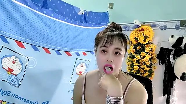 emgaixinhngoan online show from September 2025 03:57:01 AM