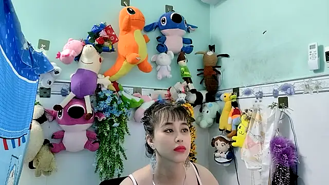 emgaixinhngoan online show from November 2025 03:28:02 AM