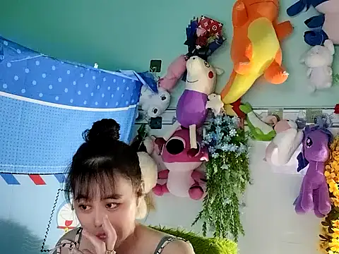 emgaixinhngoan online show from November 2025 04:23:01 PM