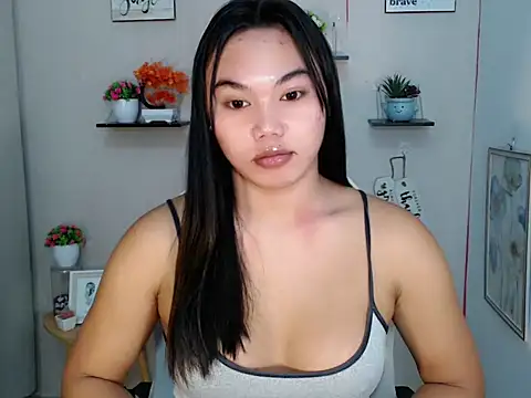 Snapshot of liane_mei chatting on May 2026 05:55:02 PM liane mei online show from May 2026 05:55:02 PM