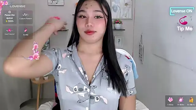 Snapshot of liane_mei chatting on June 2026 07:03:02 AM liane mei online show from June 2026 07:03:02 AM