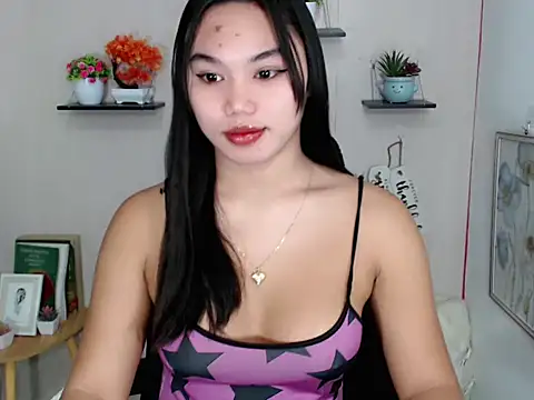 Snapshot of liane_mei chatting on June 2026 12:52:01 AM liane mei online show from June 2026 12:52:01 AM